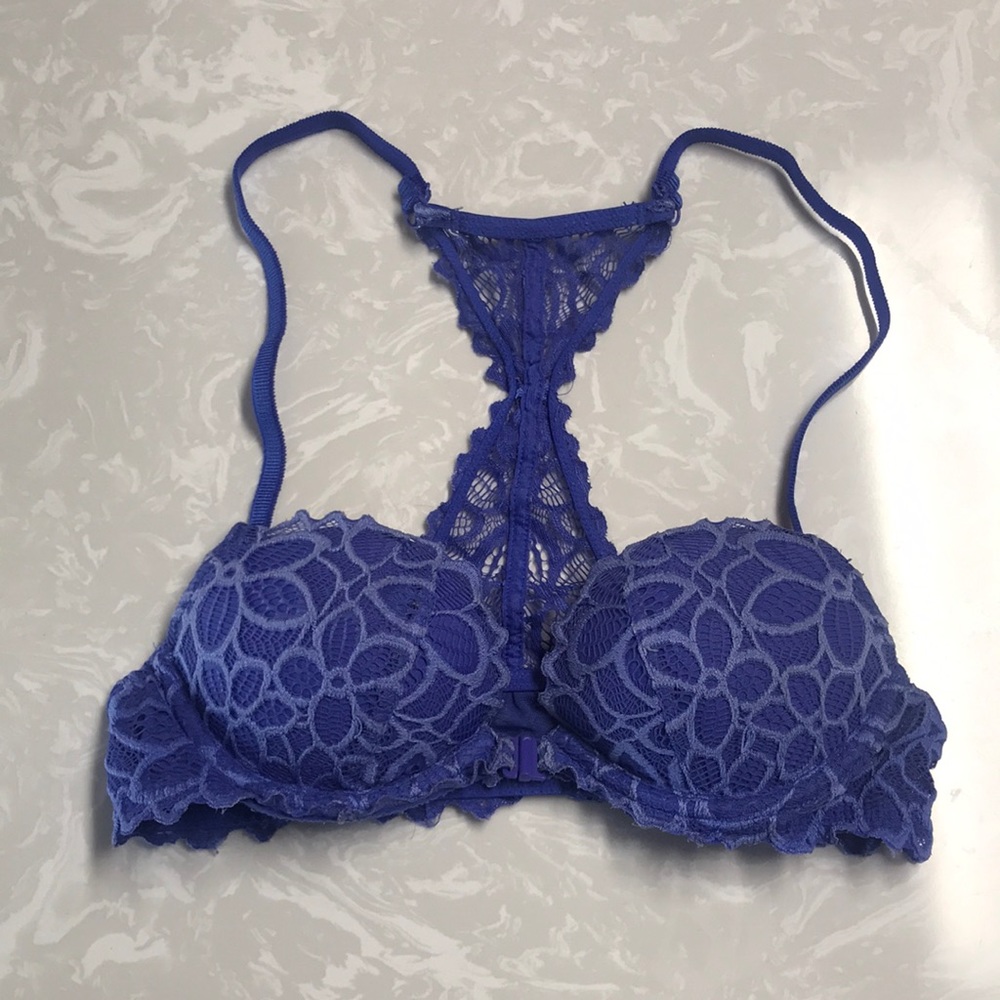 Make out bra